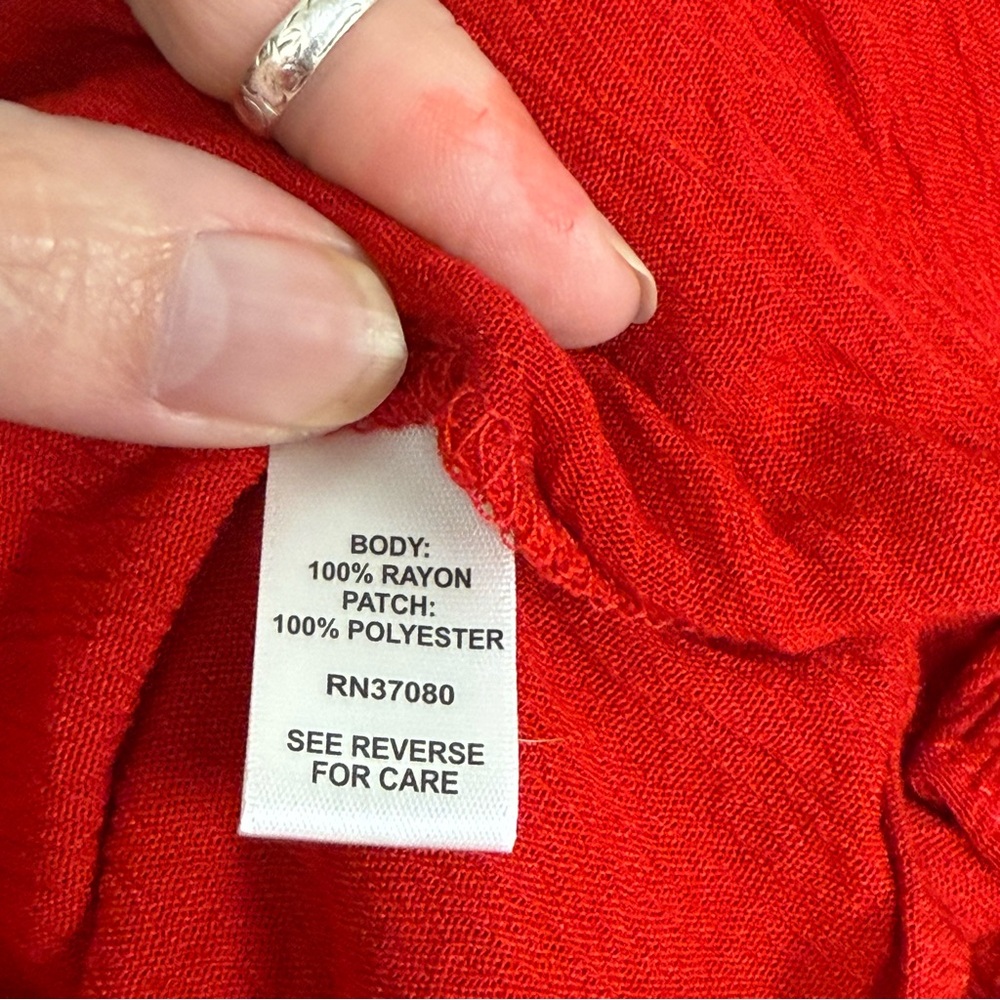 EST. 1946 Red Crochet Lace Ruffle Peasant Blouse 26/28W Romantic Boho Top - Picture 7 of 8
